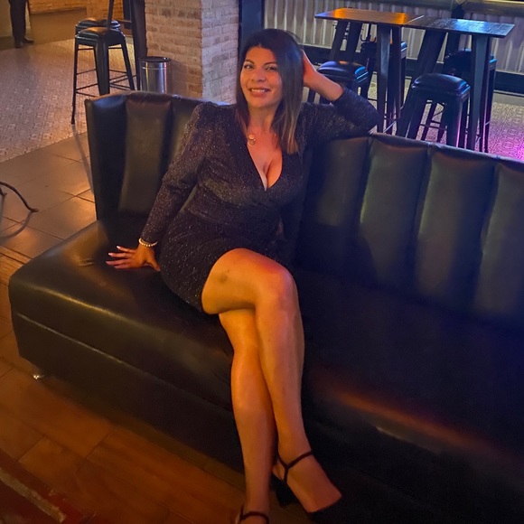 Meet your Posher, Betsy - Picture 8 of 9